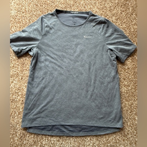 Nike Running Shirt Gray Dri Fit Adv Techknit Size Mens M - Picture 1 of 4